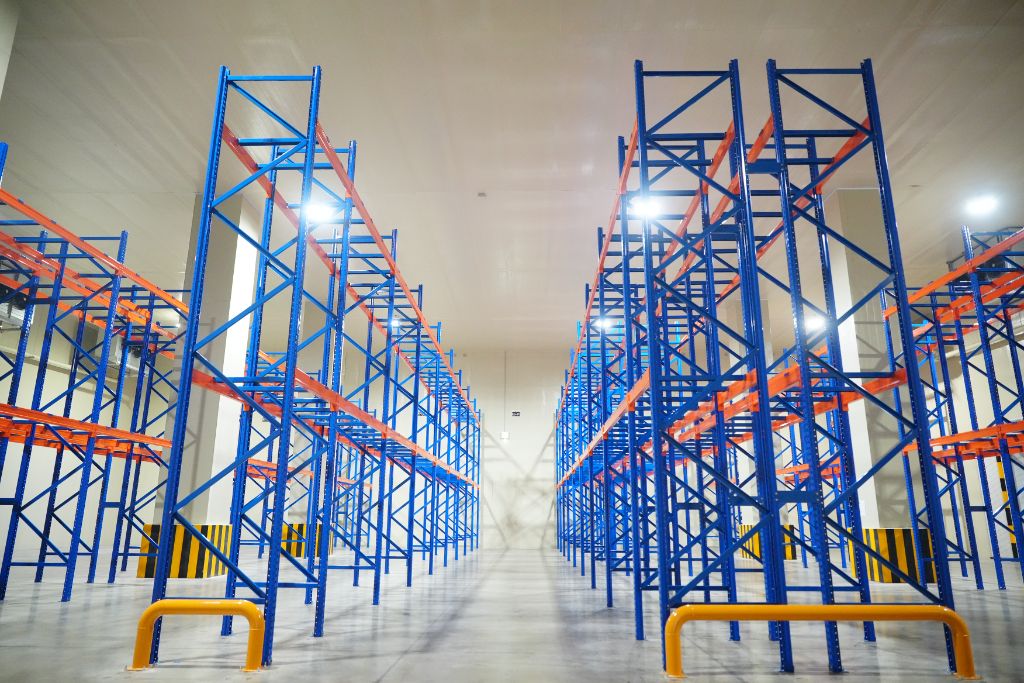 대형 물류창고 파렛트랙 설치